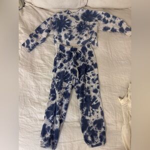 Old Navy Cream and Blue Lounge Set